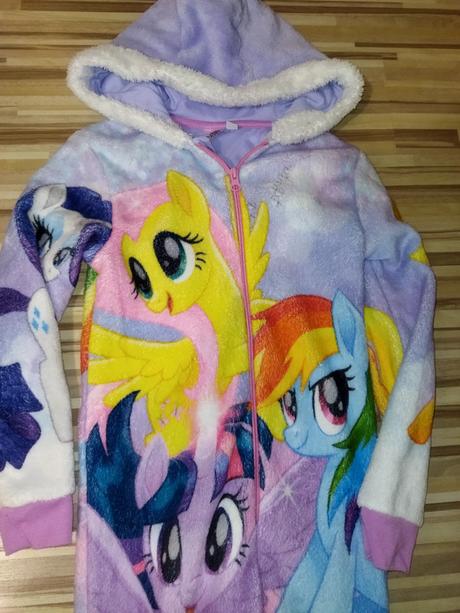 Flees overal s poníky, my little pony 134/140, 134