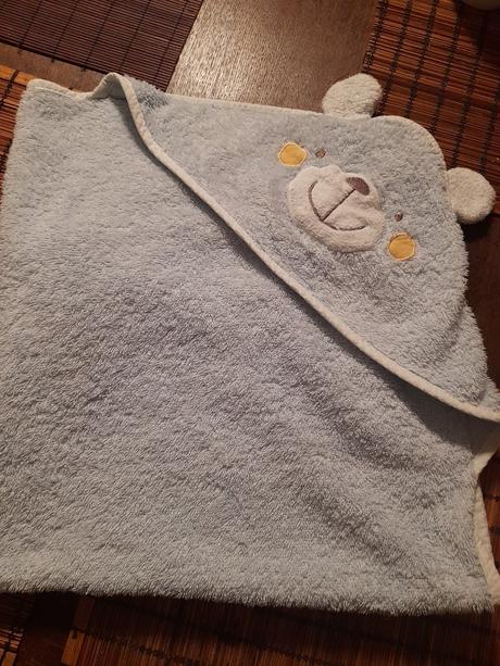 Osuška na kojence, batole, osušky s kapucou,