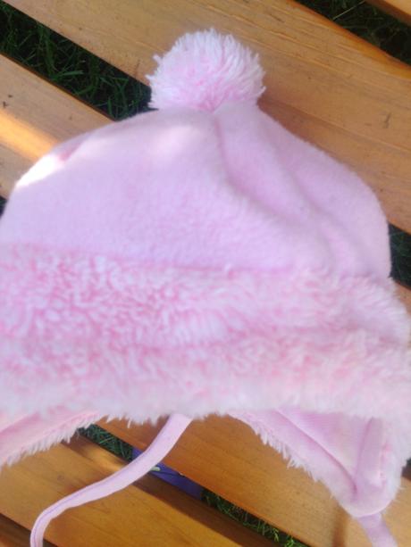 Dívčí čepice - čepička obvod 40 - 42 cm, sando,68