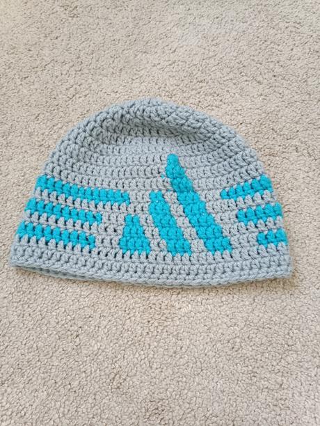 Háčkované čepice, 128