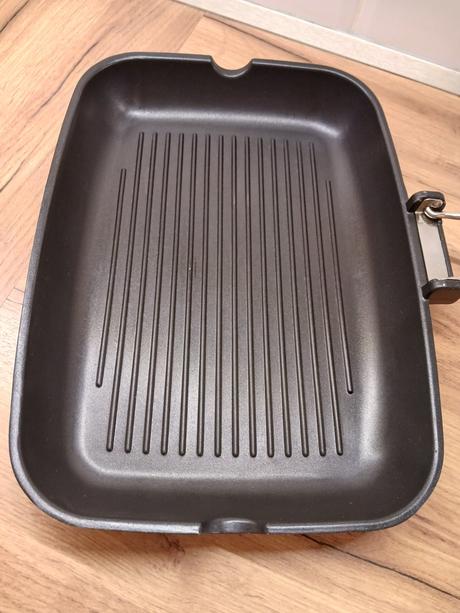 Tescoma velká grilovací pánev.,