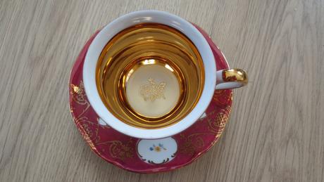 Šálek a podšálek porcelán zlacený, 