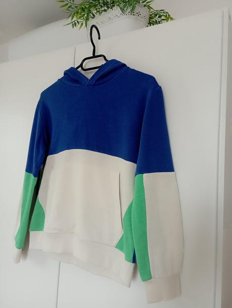 Hezká mikina s kapucí, h&m,134
