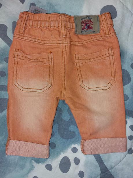 Kraťasy pod kolena, 74