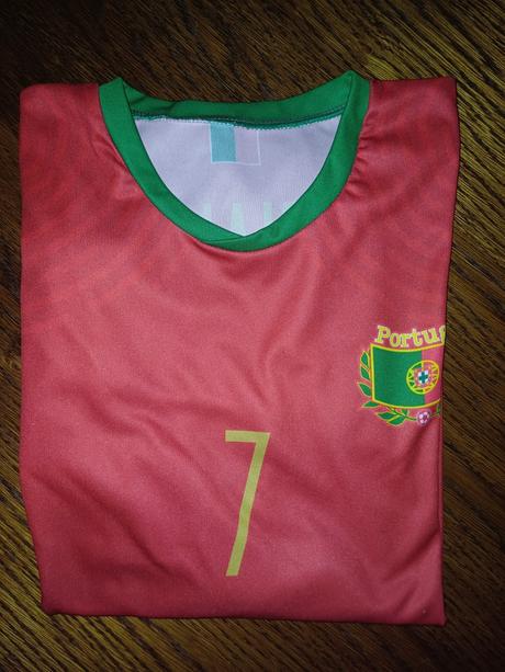 Fotbalový dres komplet ronaldo vel.cca 13/15let, 158