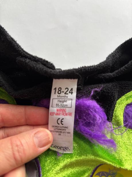 An11/ kostým netopýr - v.18/24 měs., 