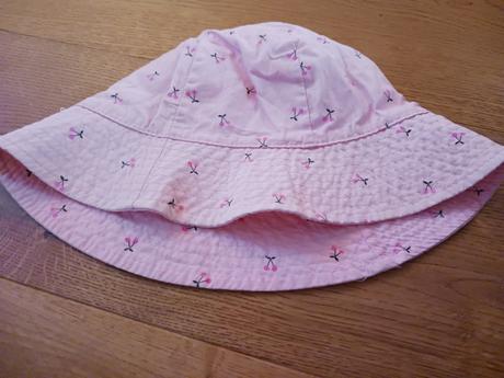 H&m klobouček č.134/140, h&m,134