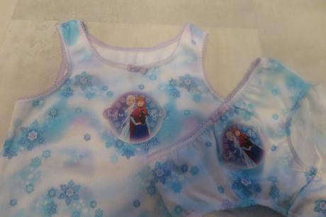 Soupravička frozen, marks & spencer,98