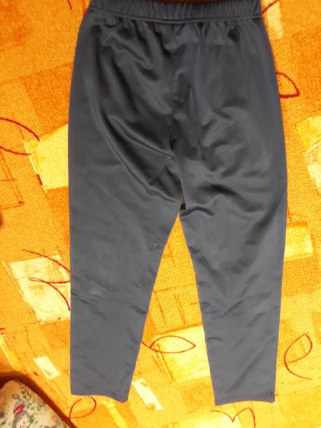 Tepláky, decathlon,128