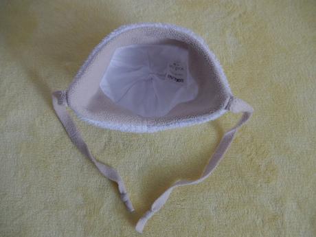 Krásná čepička s oušky, rockino,56