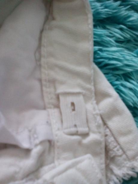 Kraťasy krajkové zn.denimco vel.134, denim co,134