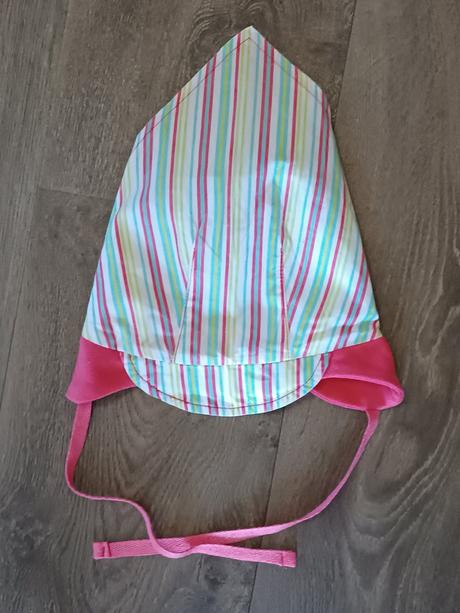 Dívčí šáteček s kšiltem,ergee, vel.3 /43-45cm/, ergee,80