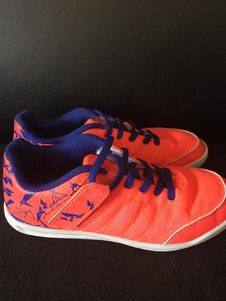 Sálové kopačky, 32