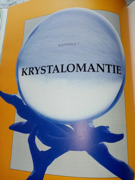 Kniha - věštění osudu,