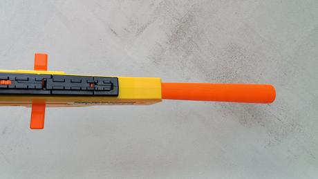 Puška nefr fortnite,