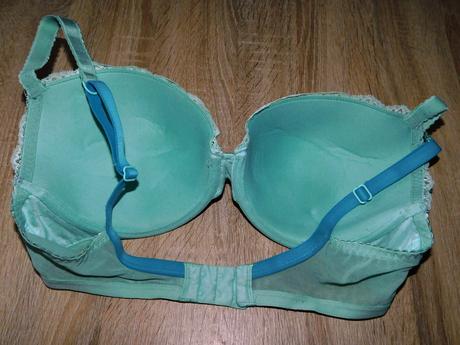 Vystužená podprsenka, 75e