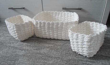 Bílé úložné košíky 3 kusy, 