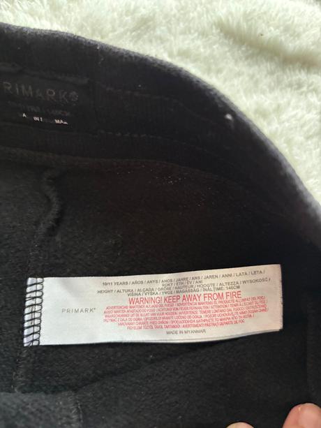 Kraťasy černé teplákové - v.10/11 let, primark,146