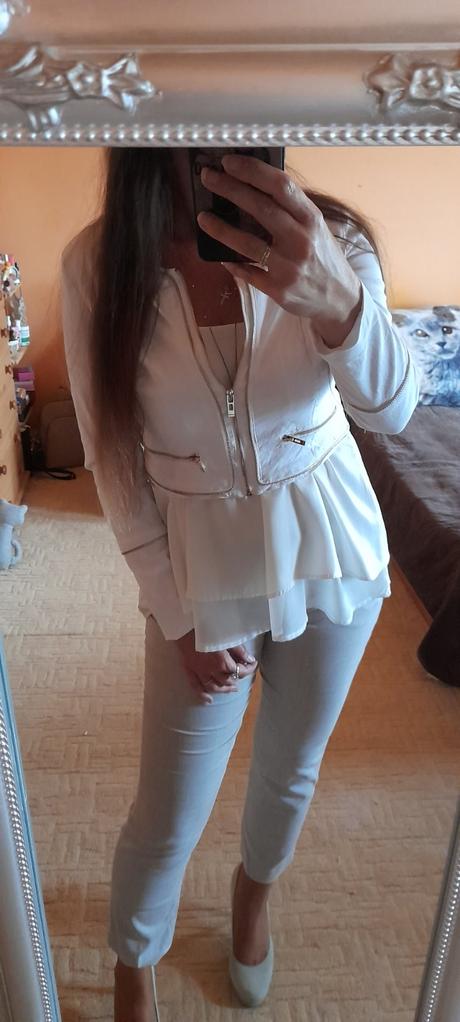 Amisu elegantní bílý kabátek se zlatými zipy, amisu,40