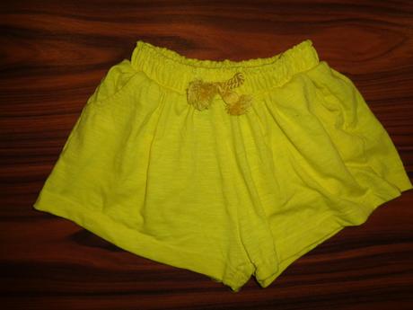 Žluté letní šortky, tu,86