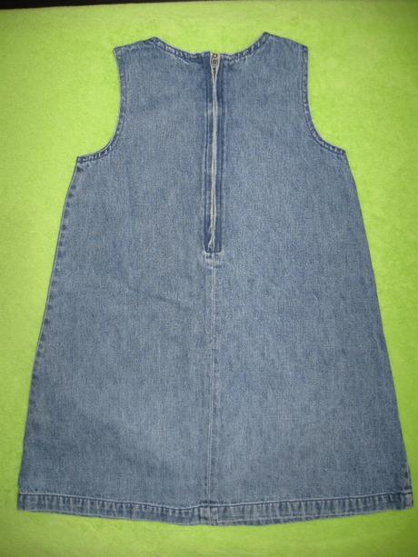 Džínové šaty, 116