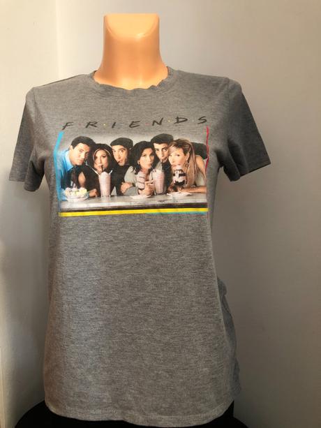 Vel. s šedé triko přátelé, s
