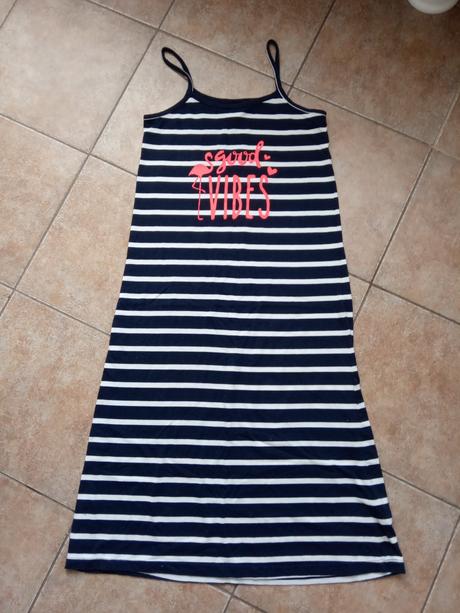 Šaty 8-10let, yigga,134