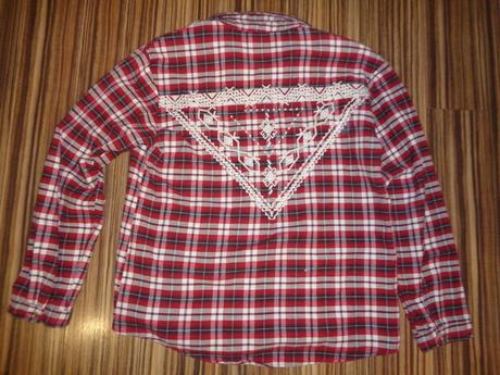 Pěkná červenobílá flanelová košile s výšivkami, zara,152