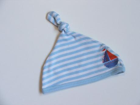 C683 pruhovaná čepička s lodí vel. 62, miniclub,62