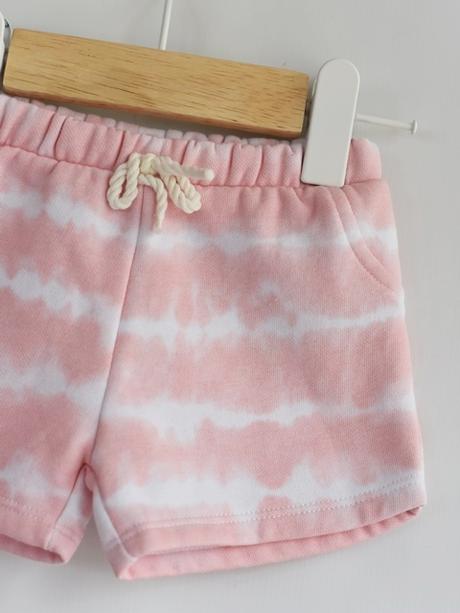 Kraťasy vel. 0 - 3 m, f&f,62