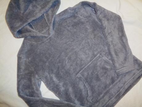 Šedá chlupatková mikina, 146