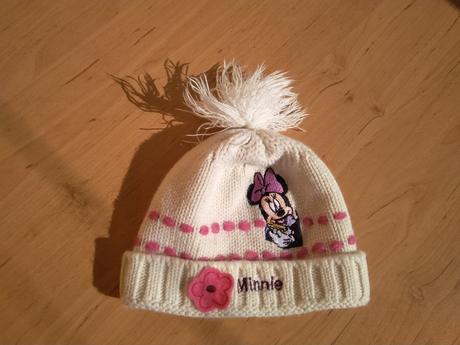 Čepička s minnie zn."disney ", disney