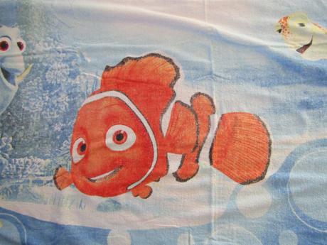 2 x dětské osušky disney nemo + lil bratz,