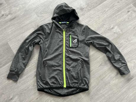 Prodám lehkou sportovní mikinu sezon vel. 140, 140