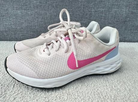 Růžové tenisky nike, vel. 35,5, nike,35