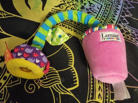 Hračka pro nejmenší kytka lamaze, 