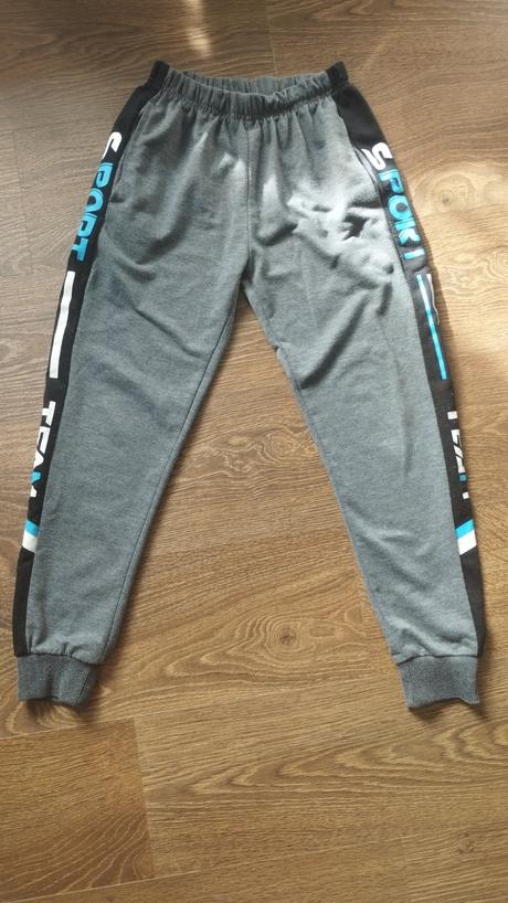 Tepláky vel. 146, 146