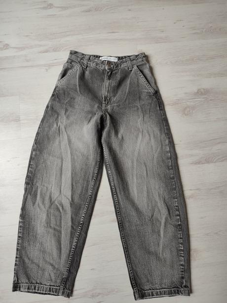 Džíny bershka, velikost 34, bershka,34