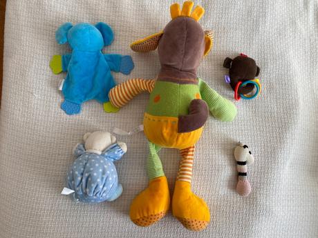 Látková chrastítka, kousátka,