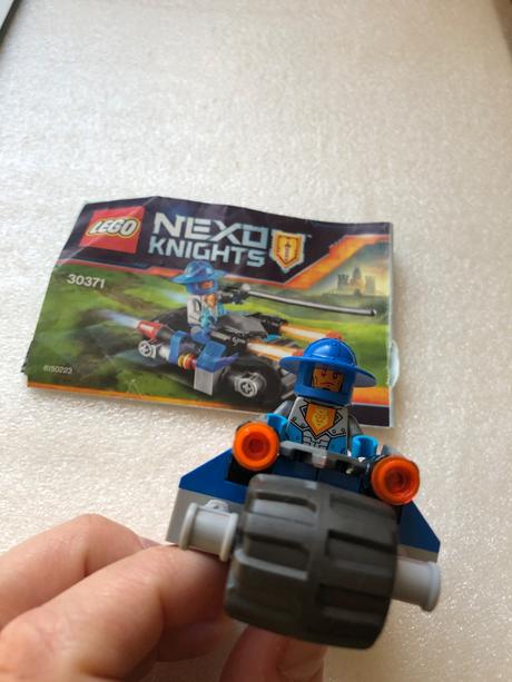 Lego nexo knights 30371 rychlá motorka, 
