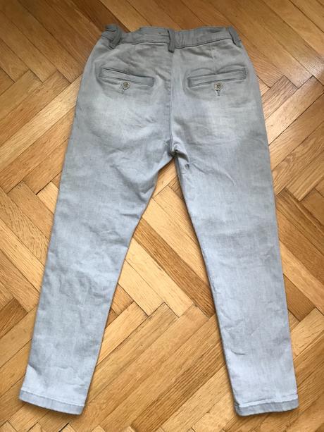 Džíny, reserved,140