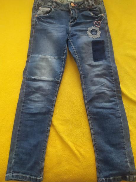 Džíny, c&a,128