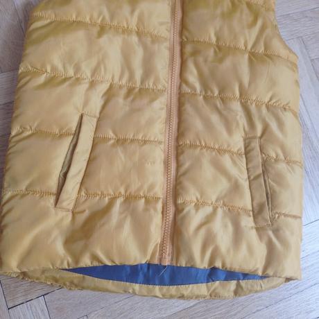 Zateplená vesta, sinsay,128