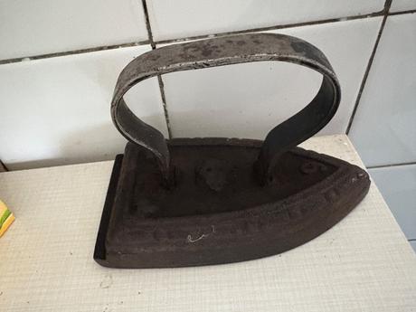 Stara tezka retro zehlicka, 