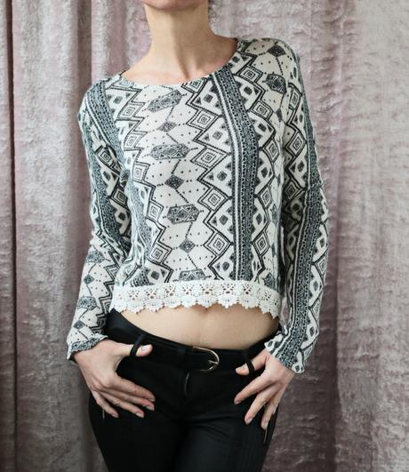 Crop svetřík s krásným vzorem s krajkou h&m divide, h&m,s