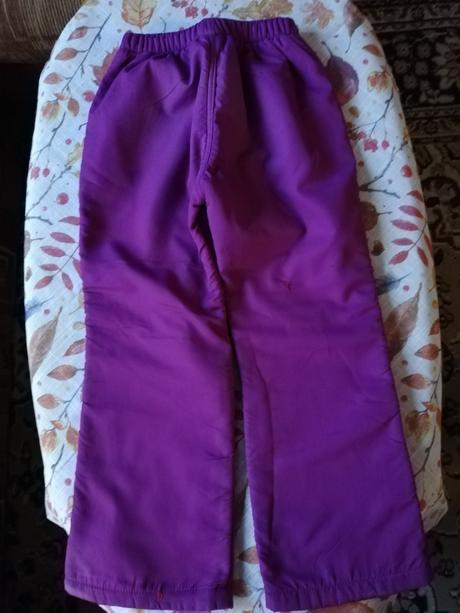 Kalhoty zateplené dívčí vel. 128 na donošení., 128