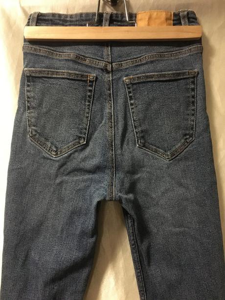 Vel. 32 modré skinny rifle, 32