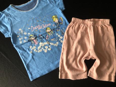 Vel. 92 letní pyžamový komplet s kytkama, 92