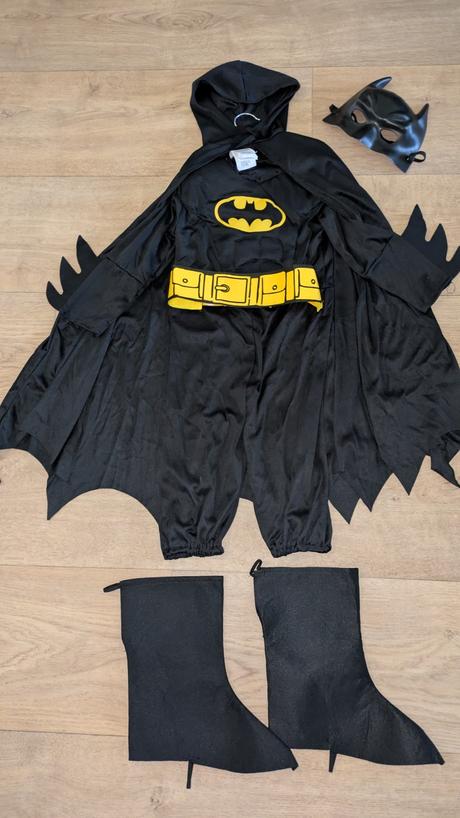 K287 karnevalový kostým batman na 3 - 4 roky, 104,