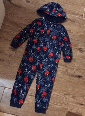 Huňatý overal ,,spiderman", marks & spencer,116